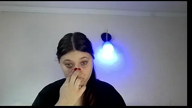 kila lo online show from 17, 2, 2025