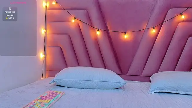 hornybarelylegalgirl online show from 21, 10, 2025