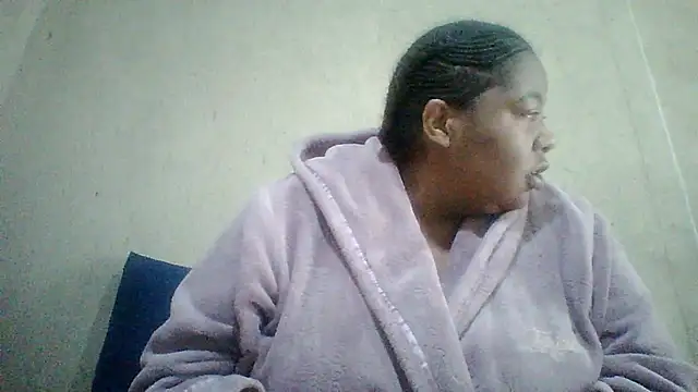 Snapshot of bustyboobs6 chatting on 14, 12, 2025 bustyboobs6 online show from 14, 12, 2025