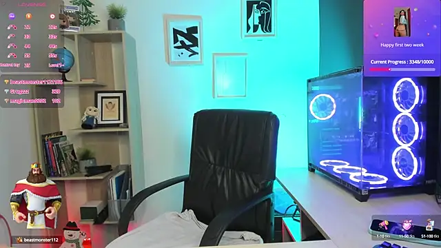 Sue Wolls online show from 17, 12, 2024