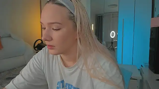 Snapshot of 1AlexaGoddess3 chatting on 31, 1, 2025 1AlexaGoddess3 online show from 31, 1, 2025