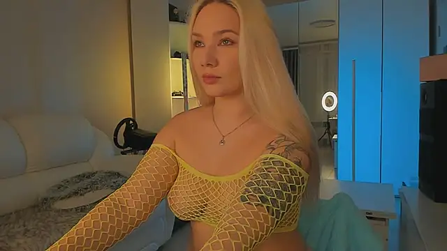 Snapshot of 1AlexaGoddess3 chatting on 11, 2, 2025 1AlexaGoddess3 online show from 11, 2, 2025