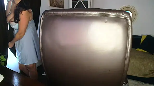 Snapshot of AmashaSiri chatting on 7, 11, 2025 AmashaSiri online show from 7, 11, 2025