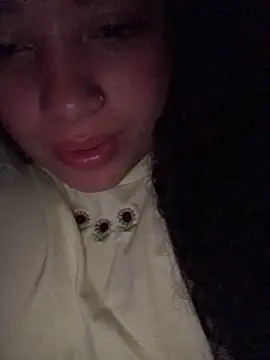 Snapshot of Julieta_333 chatting on 20, 3, 2025 Julieta 333 online show from 20, 3, 2025