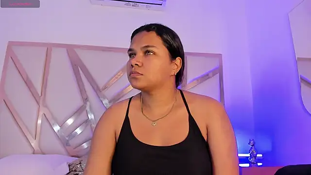 Snapshot of Carolina_Evanss chatting on 27, 9, 2025 Carolina Evanss online show from 27, 9, 2025