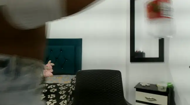 lucianadolll online show from 27, 2, 2025