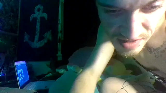 Snapshot of ATwinkie chatting on 7, 2, 2025 ATwinkie online show from 7, 2, 2025