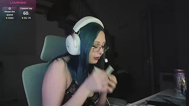 Snapshot of xannyinsoull chatting on 4, 7, 2026 xannyinsoull online show from 4, 7, 2026