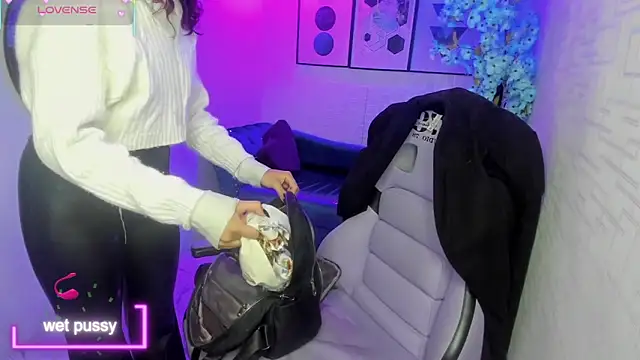 Theia moon online show from 30, 9, 2025