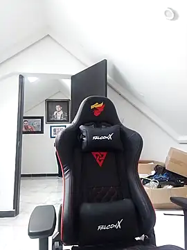 MARYQUANT online show from 10, 9, 2025