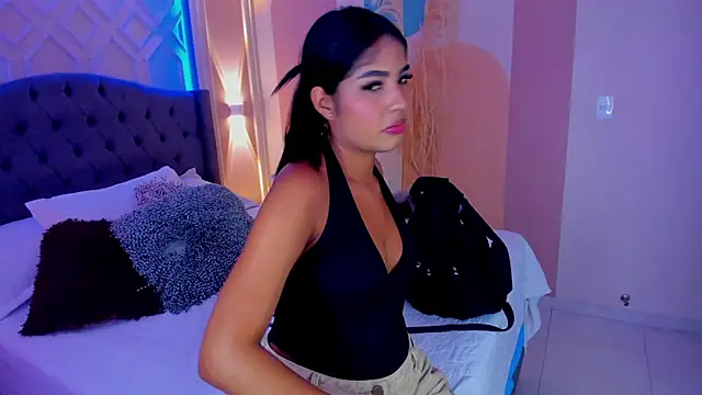 Snapshot of MadyLust chatting on 21, 11, 2025 MadyLust online show from 21, 11, 2025