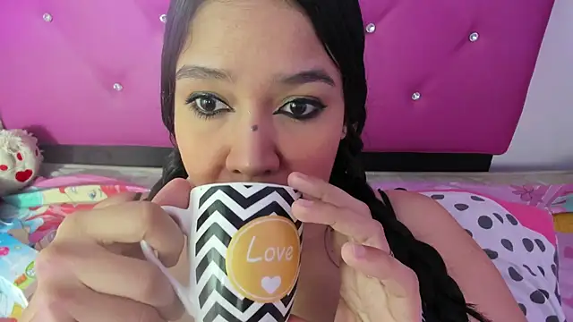 Venus Blackk online show from 15, 9, 2025