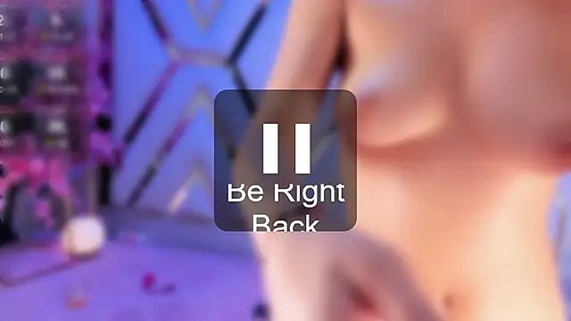 Parismorelli1 online show from 4, 3, 2025