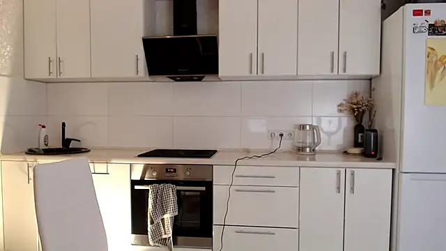 Snapshot of KissMyVibe chatting on 10, 10, 2025 KissMyVibe online show from 10, 10, 2025