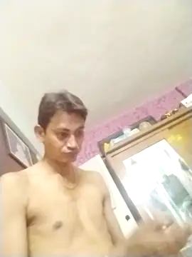 Snapshot of jenilmax chatting on 22, 10, 2025 jenilmax online show from 22, 10, 2025