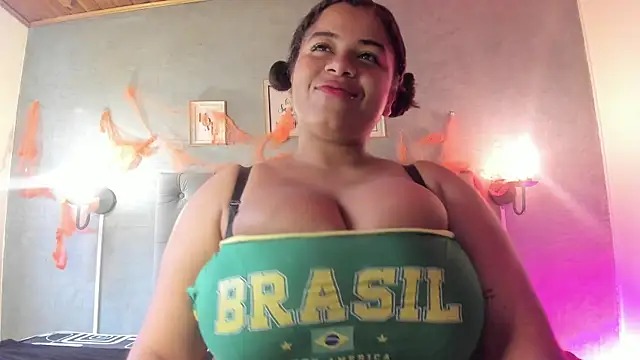 Snapshot of MeridaLane chatting on 14, 10, 2025 MeridaLane online show from 14, 10, 2025