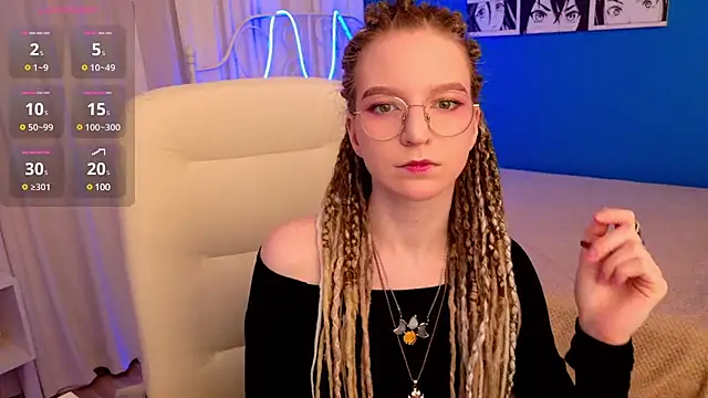 Snapshot of VioletShine chatting on 9, 1, 2025 VioletShine online show from 9, 1, 2025