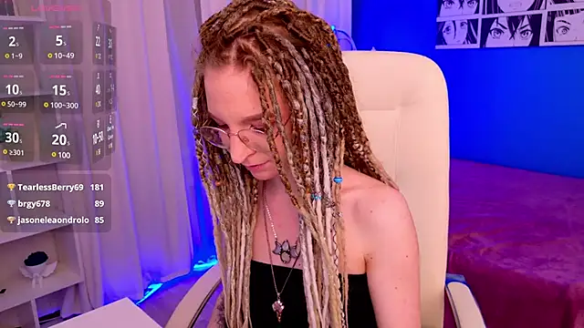 Snapshot of VioletShine chatting on 7, 2, 2025 VioletShine online show from 7, 2, 2025