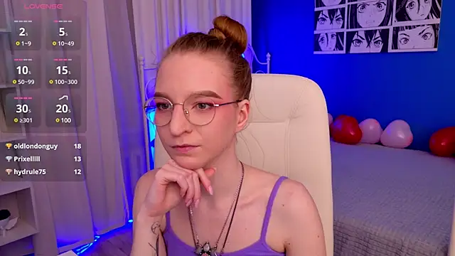 Snapshot of VioletShine chatting on 12, 2, 2025 VioletShine online show from 12, 2, 2025