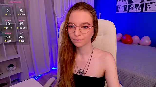 Snapshot of VioletShine chatting on 13, 2, 2025 VioletShine online show from 13, 2, 2025
