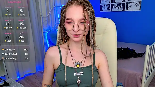 Snapshot of VioletShine chatting on 20, 3, 2025 VioletShine online show from 20, 3, 2025