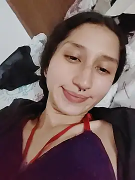 Queenjenn   online show from 17, 6, 2026