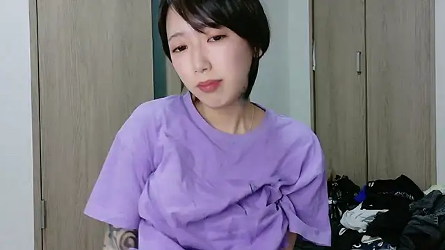 Snapshot of rei_0180 chatting on 16, 9, 2025 rei 0180 online show from 16, 9, 2025