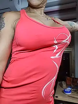 Snapshot of Alison_fitness chatting on 9, 6, 2026 Alison fitness online show from 9, 6, 2026
