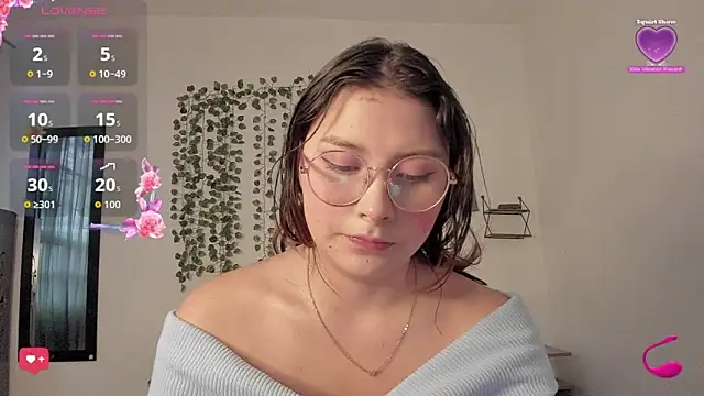 Noellesable online show from 12, 9, 2025