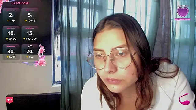 Noellesable online show from 8, 10, 2025