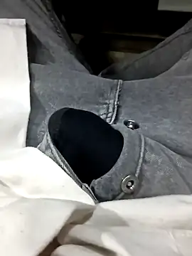 Steve98768 online show from 10, 12, 2024