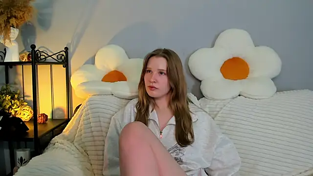 EvaStevs online show from 3, 2, 2025