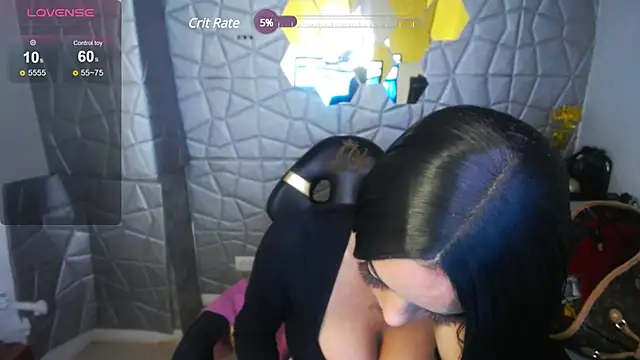 Tiffanny online show from 28, 2, 2025