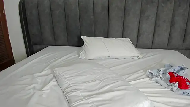 Snapshot of valtira_nova chatting on 15, 3, 2025 valtira nova online show from 15, 3, 2025