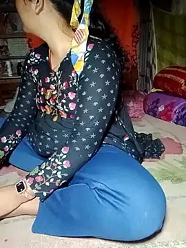 Snapshot of Super-Couple chatting on 17, 2, 2025 Super-Couple online show from 17, 2, 2025