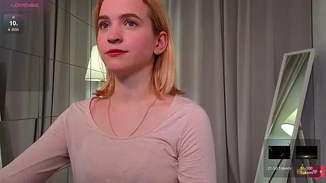 Snapshot of lolly_pie chatting on 31, 1, 2025 lolly pie online show from 31, 1, 2025