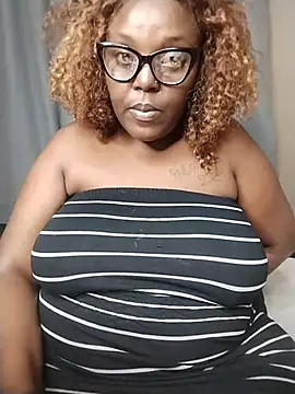 CHERRYYUMMY online show from 29, 6, 2026