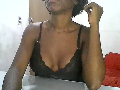 Snapshot of maisinha3193 chatting on 15, 10, 2025 maisinha3193 online show from 15, 10, 2025