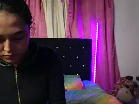 Sweet xuee18 online show from 26, 2, 2025