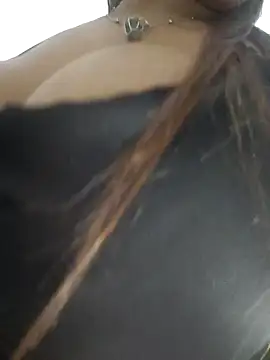 milf venus online show from 18, 10, 2025