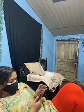 Black Glow online show from 24, 1, 2025