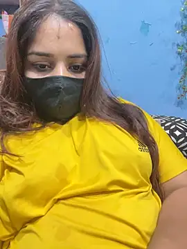 Black Glow online show from 6, 2, 2025