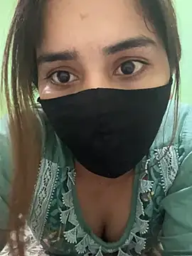 Black Glow online show from 11, 3, 2025