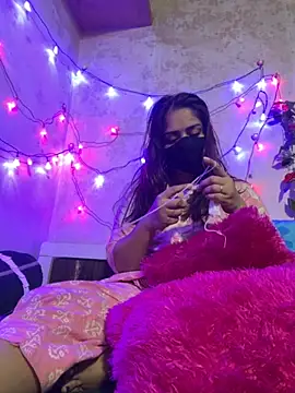 Black Glow online show from 11, 9, 2025