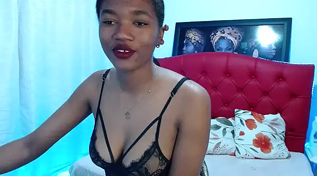 MISSANDRE4 online show from 28, 12, 2024