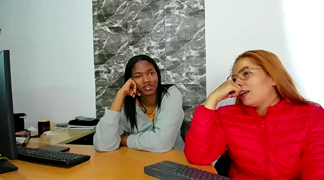 MISSANDRE4 online show from 16, 1, 2025