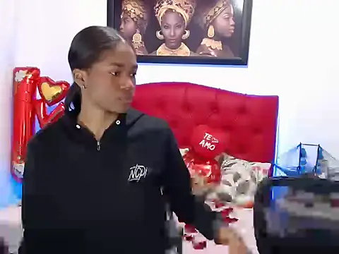 MISSANDRE4 online show from 14, 2, 2025