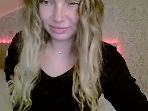 Snapshot of Lucky_Anna chatting on 3, 1, 2025 Lucky Anna online show from 3, 1, 2025