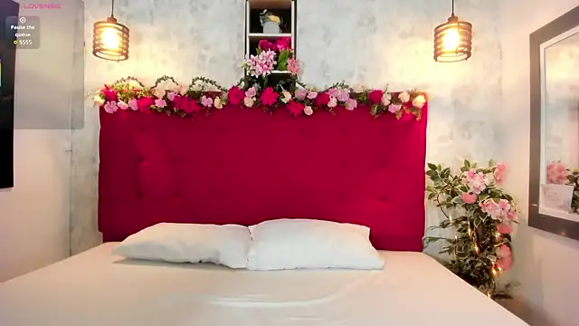 Snapshot of SilvannaFit chatting on 24, 9, 2025 SilvannaFit online show from 24, 9, 2025