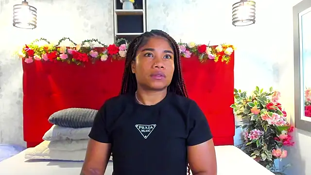 Snapshot of SilvannaFit chatting on 26, 4, 2026 SilvannaFit online show from 26, 4, 2026